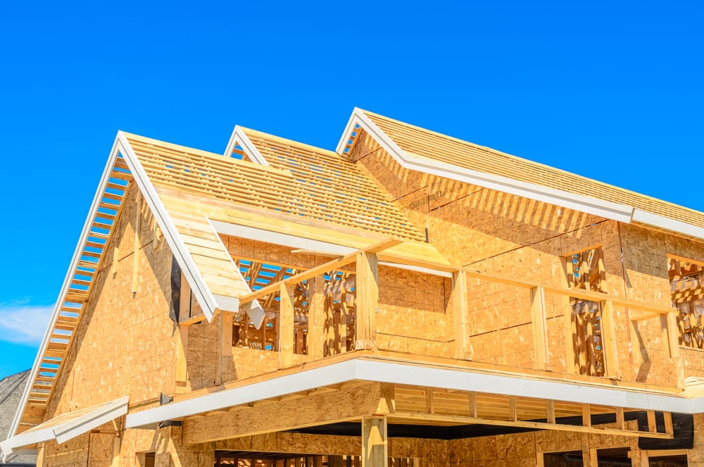 Une maison neuve en cours de construction à Vancouver, au Canada
