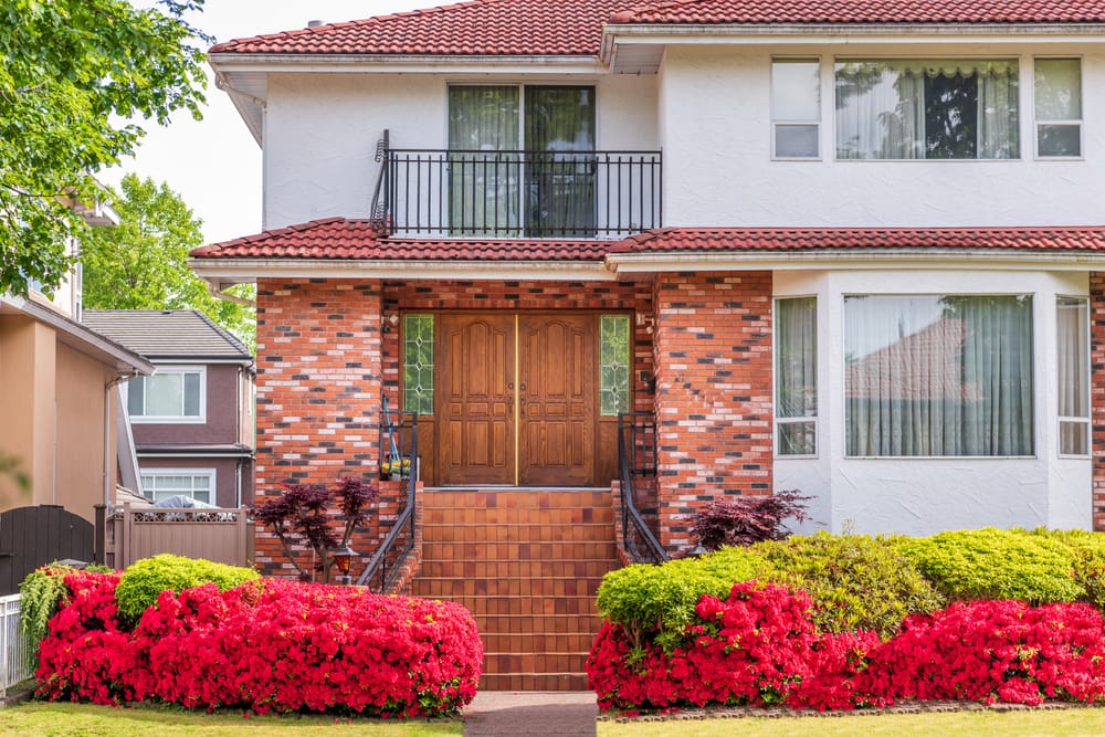 une belle entrée de maison à Vancouver, Canada.