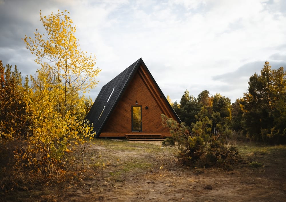 cozy,a frame,modern,cabin,for,relax,in,the,autumn,pine